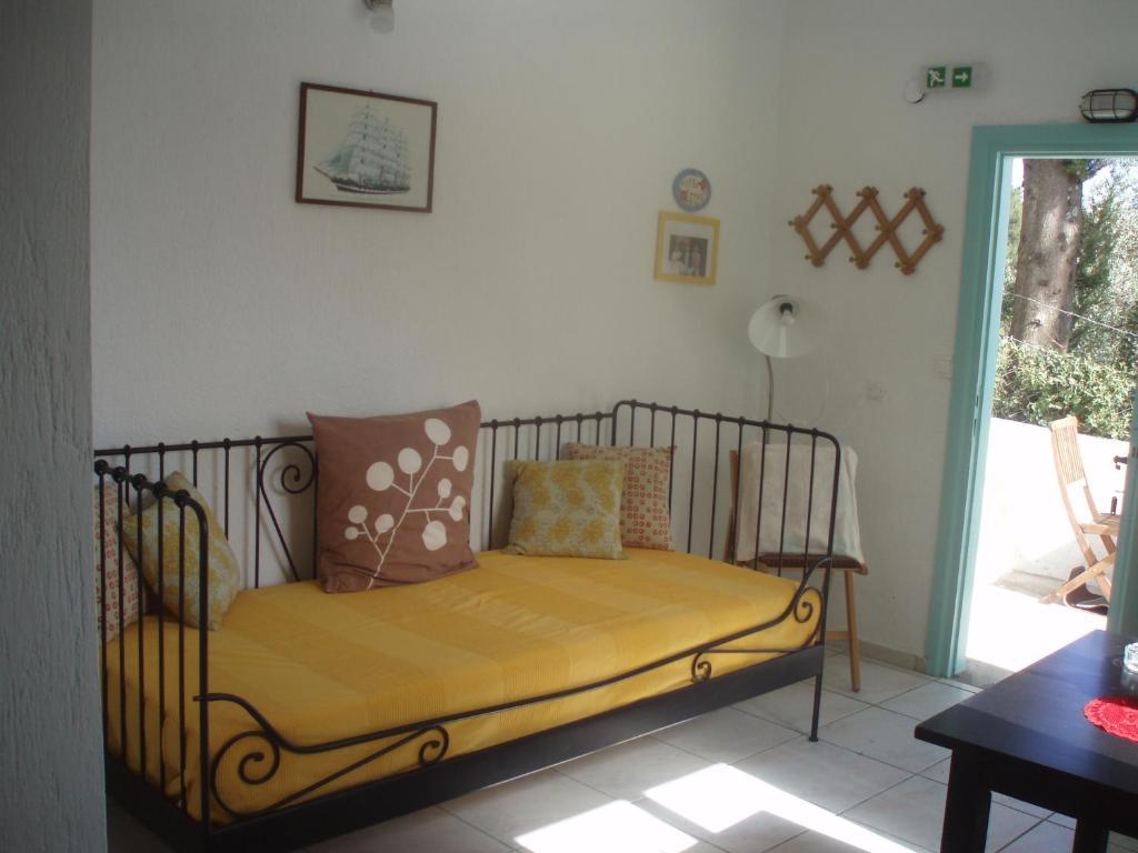 Pelagos Stafylos Room photo